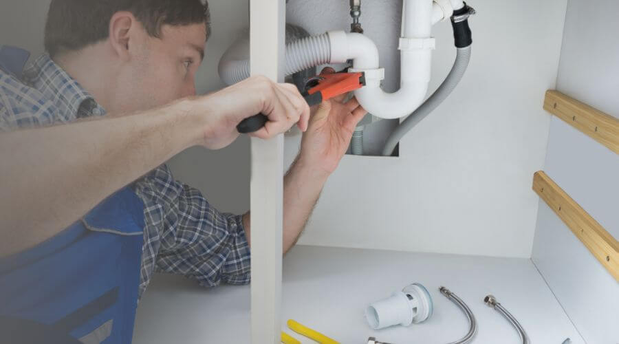 Professional sink repair in Copiague, NY